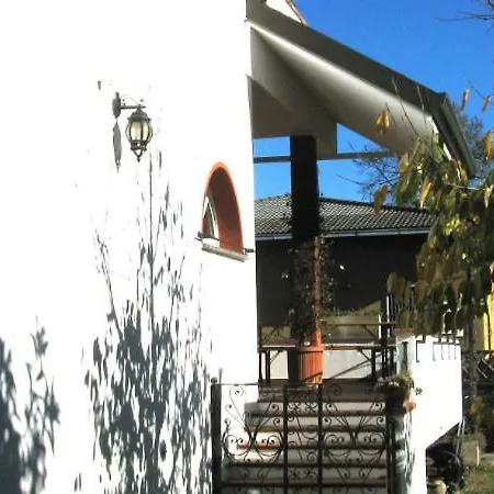 Via Roma Bed & Breakfast 3*